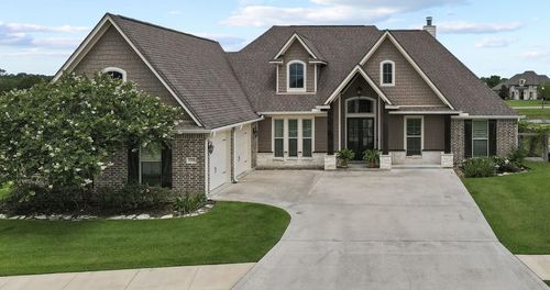 7726 Water Edge, Beaumont, TX, 77707-3663 | Card Image