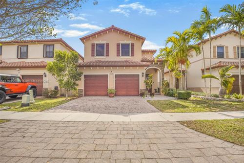 462 Se 33rd Ter, Homestead, FL, 33033-5954 | Card Image