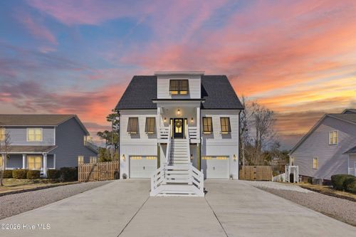 1027 Meridian Dr, Sneads Ferry, NC, 28460-7561 | Card Image
