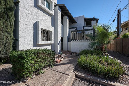 3640 N 70th St, Scottsdale, AZ, 85251-5510 | Card Image