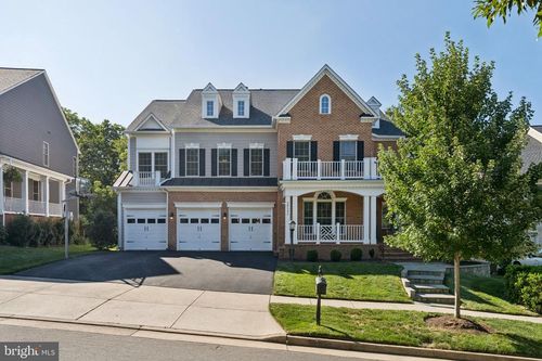 19131 Stream Crossing Ct, LEESBURG, VA, 20176-6874 | Card Image