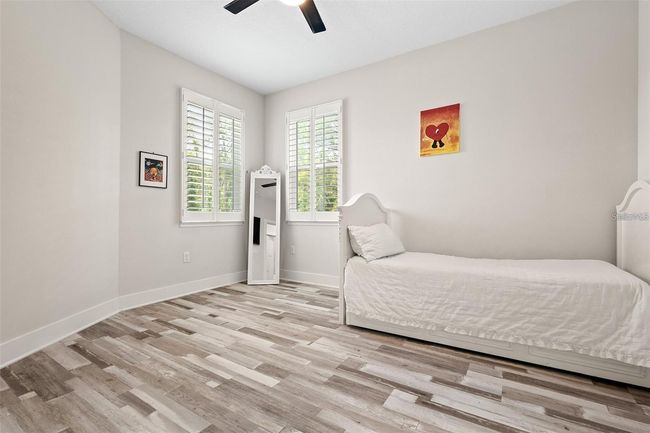 1237 Savona Dr Ne, Townhouse with 4 bedrooms, 3 bathrooms and null parking in St Petersburg FL | Image 16
