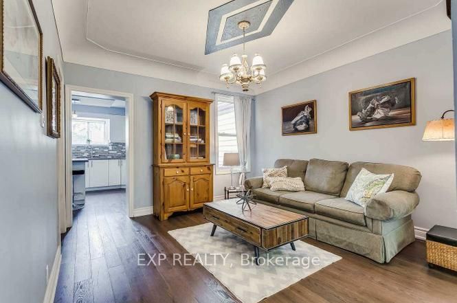 Residential in Hamilton 4