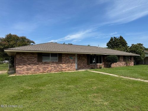 201 Saint Augustine Dr, Long Beach, MS, 39560-5312 | Card Image
