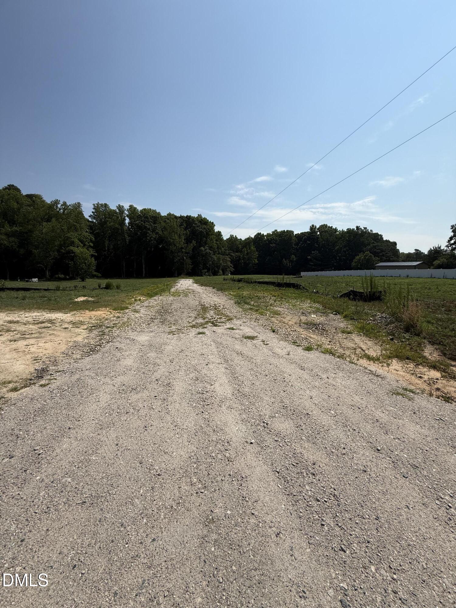 Land in Zebulon 5