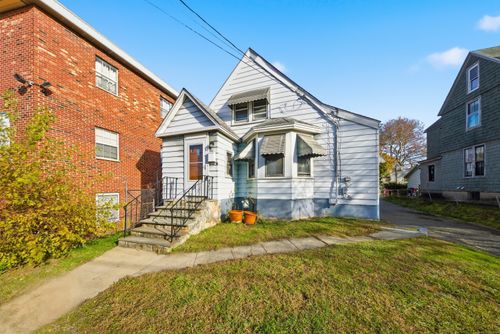 332 Palisade Ave, Bridgeport, CT, 06610-3402 | Card Image