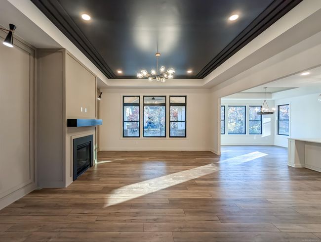 Family Room | Image 14
