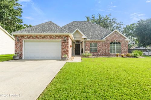 1005 Russo St, New Iberia, LA, 70563-8987 | Card Image