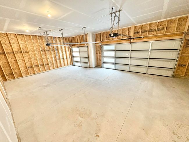5899 Valley Point Dr Se, House other with 4 bedrooms, 3 bathrooms and null parking in Caledonia MI | Image 32