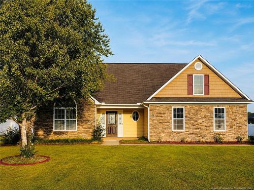 505 Collinwood Dr, Raeford, NC, 28376-7246 | Card Image