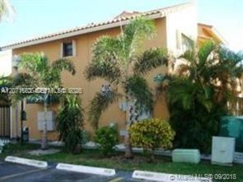 203-2740 W 62nd Pl, Hialeah, FL, 33016-5985 | Card Image