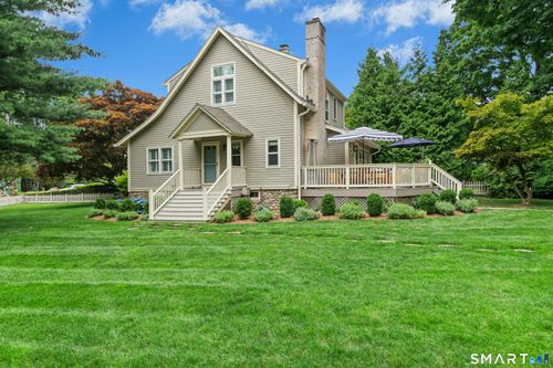 139 Holmes Ave, Darien, CT, 06820-3817 | Card Image