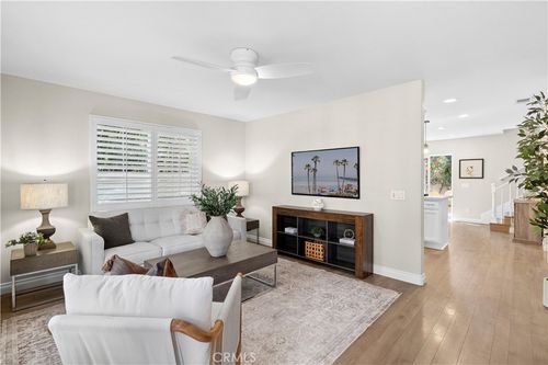 unit-b-695 Center St, Costa Mesa, CA, 92627-8603 | Card Image
