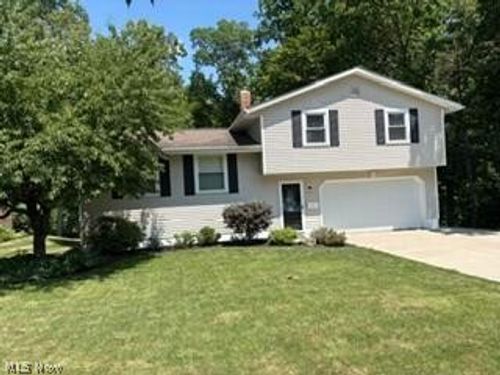 1731 Mortus Dr, Twinsburg, OH, 44087-1540 | Card Image