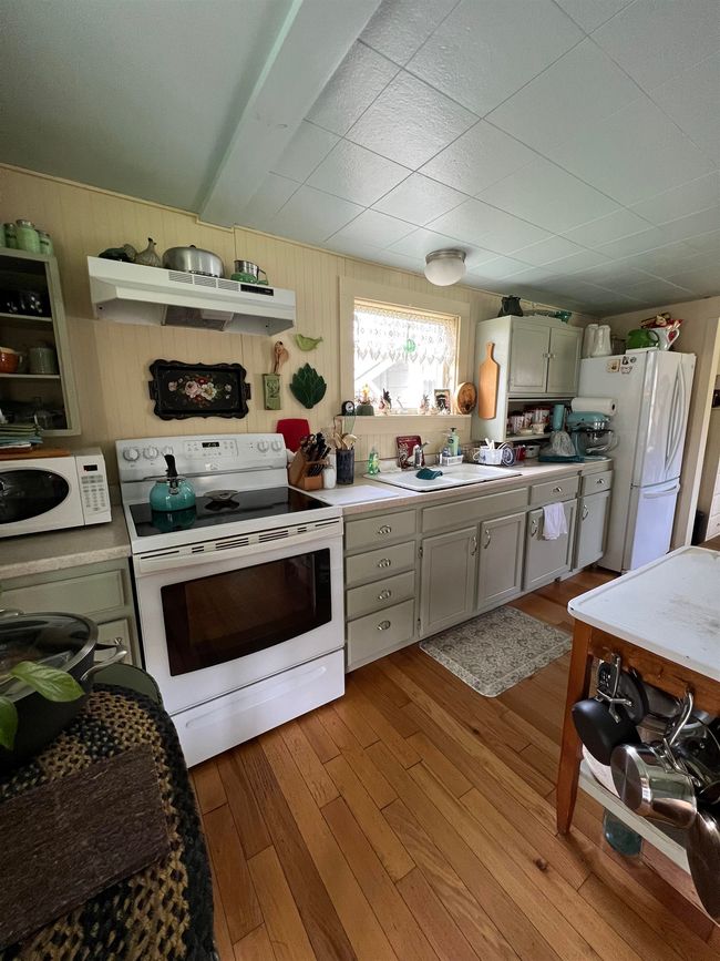 235 Blissville Rd, House other with 1 bedrooms, 1 bathrooms and null parking in Castleton VT | Image 20
