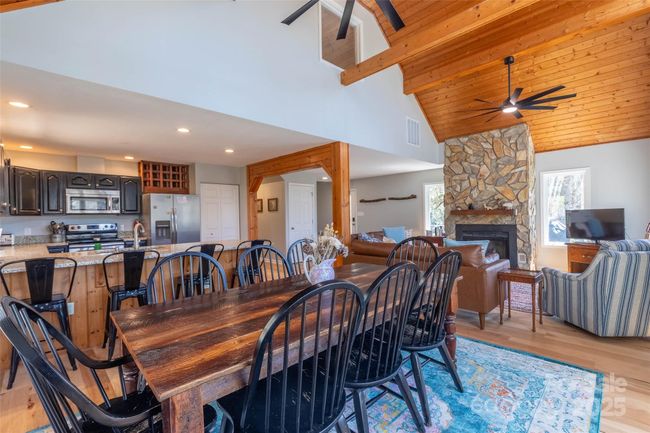 Open living Space | Image 22