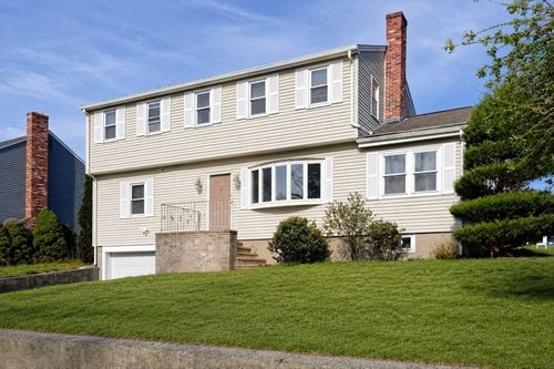 11 Pitt Rd, Framingham, MA, 01701-4952 | Card Image