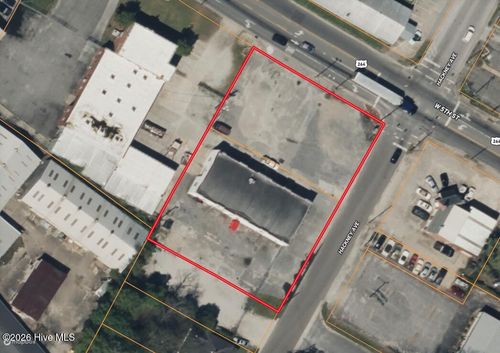 424 Hackney Ave, Washington, NC, 27889-4726 | Card Image