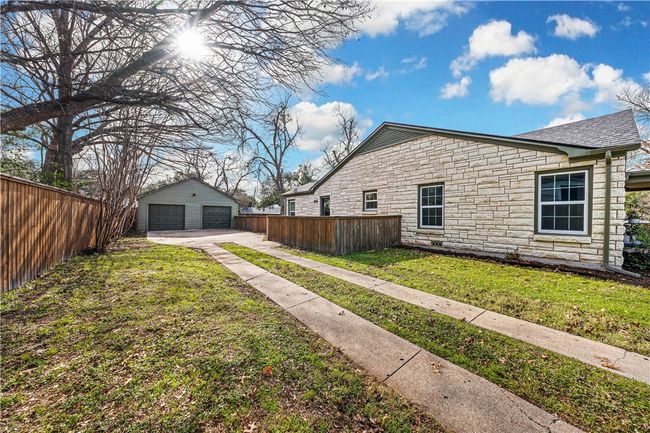 3218 Cumberland Ave, House other with 3 bedrooms, 2 bathrooms and 2 parking in Waco TX | Image 95