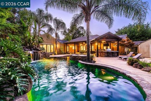 1676 Foothill Park Cir, Lafayette, CA, 94549-2245 | Card Image