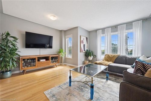 26-3030 Breakwater Crt, Mississauga, ON, L5B4N8 | Card Image