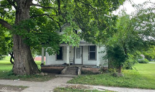 904 N Penn St, Muncie, IN, 47303-5027 | Card Image