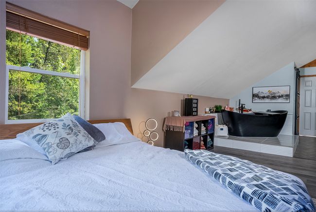 2075 Lion Mountain Loop Rd, House other with 4 bedrooms, 3 bathrooms and null parking in Whitefish MT | Image 31
