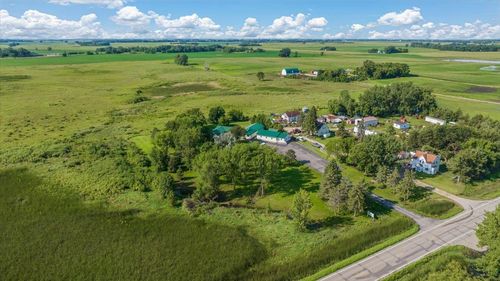 3619 15th Ave Sw, Willmar, MN, 56201-9706 | Card Image