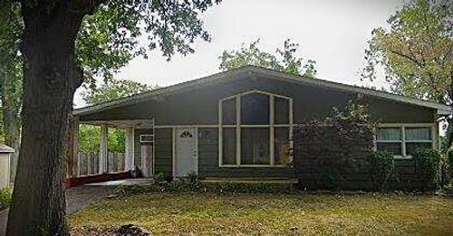 1607 S Olive St, Pittsburg, KS, 66762-5707 | Card Image