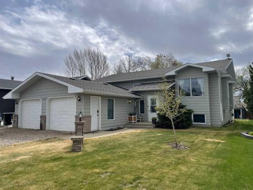 11609 106 Avenue, Fairview, AB, T0H1L0 | Card Image