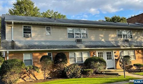 20 Lakeview Ave, Leonia, NJ, 07605-2108 | Card Image