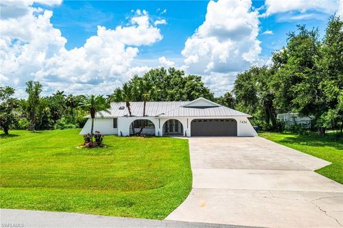 7436 Dana Lin Cir, NORTH FORT MYERS, FL, 33917-3326 | Card Image