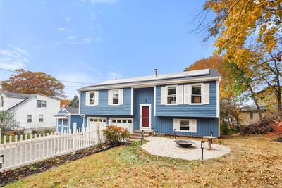 10 Scott Road, House other with 3 bedrooms, 2 bathrooms and null parking in East Hampton CT | Image 1