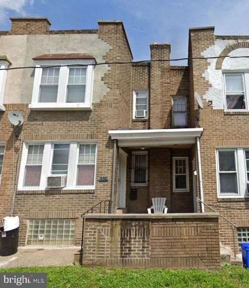 5929 N Lawrence St, PHILADELPHIA, PA, 19120-1828 | Card Image