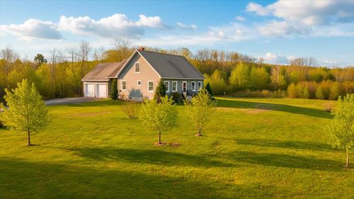 3 Gayton Lane, Winthrop, ME, 04364 | Card Image