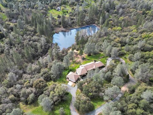 19787 Calle Toro Ln, Penn Valley, CA, 95946-9742 | Card Image