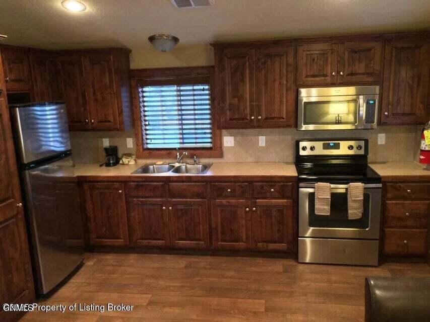 Commercial Sale in Watford City 4