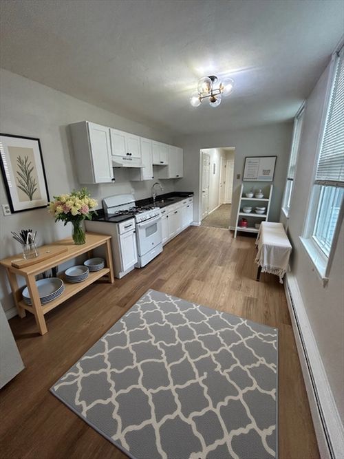 apt-2-33 Rockland St, Canton, MA, 02021-3159 | Card Image