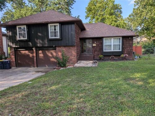 10709 Beacon Ave, Kansas City, MO, 64134-2546 | Card Image