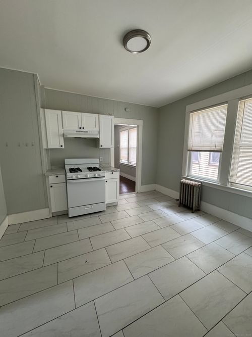 2-918 Winchester Ave, New Haven, CT, 06511-1142 | Card Image