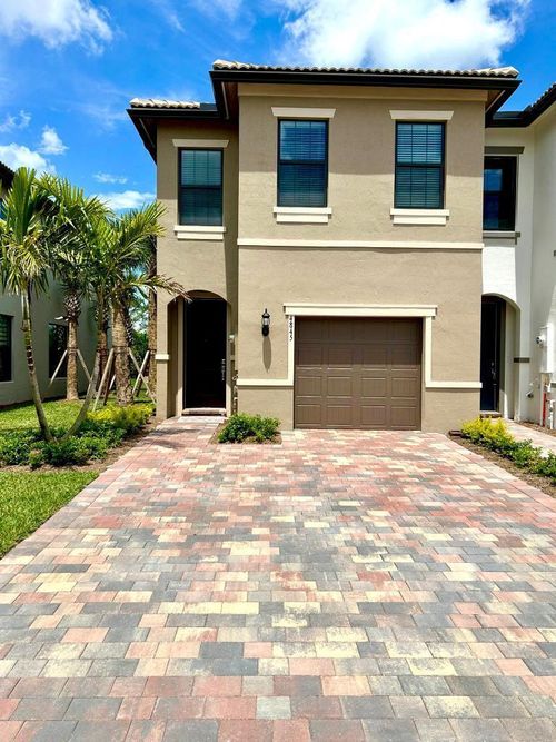 4845 Chantilly Rd, Lake Worth, FL, 33467-7412 | Card Image