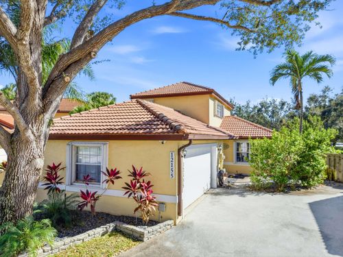 12155 Cuddington Ct, Wellington, FL, 33414-5550 | Card Image