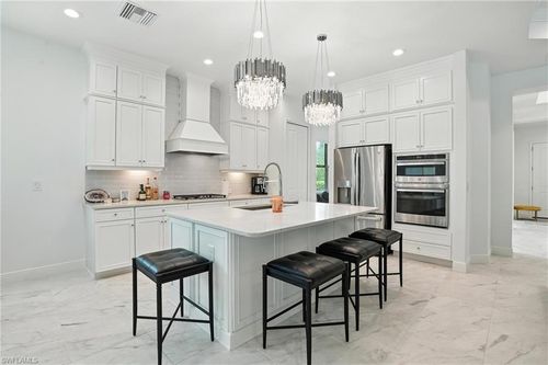 8368 Preserve Point Dr, FORT MYERS, FL, 33912-6908 | Card Image