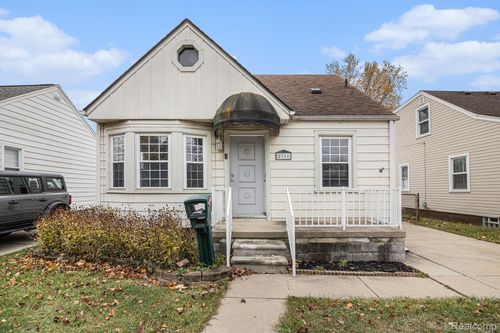 2761 Blanche St, Melvindale, MI, 48122-1801 | Card Image