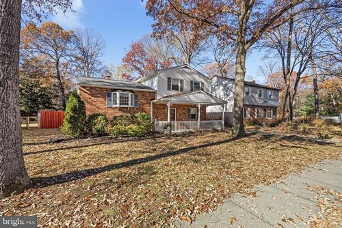 10 Holly Rd, SEVERNA PARK, MD, 21146-2410 | Card Image