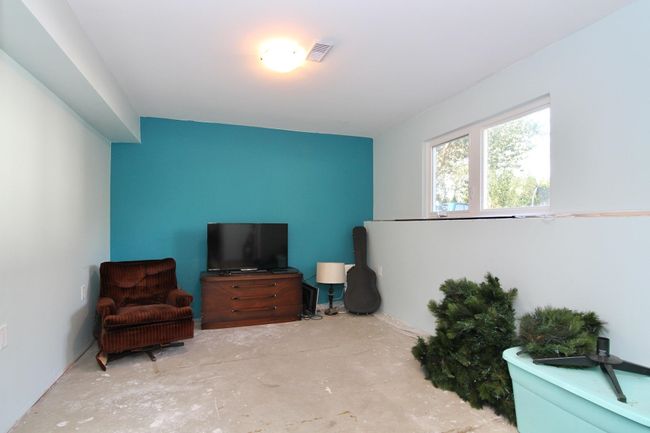 7568 Lee Street, House other with 4 bedrooms, 1 bathrooms and 6 parking in Mission BC | Image 17