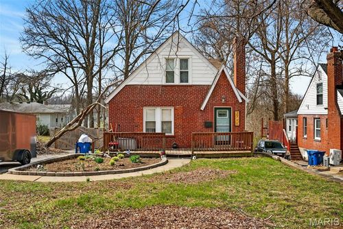 2711 Sims Ave, Saint Louis, MO, 63114-3157 | Card Image