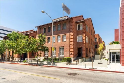 unit-205-139 S Los Robles Ave, Pasadena, CA, 91101-2488 | Card Image