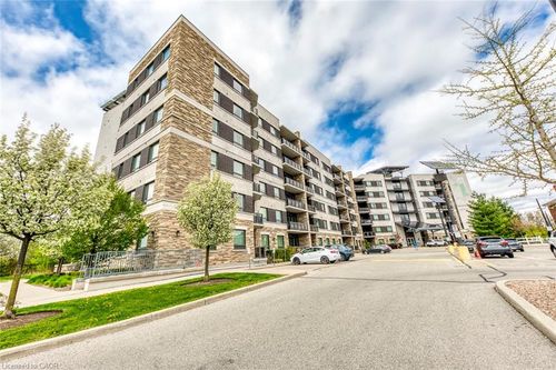 217-33 Whitmer St, Milton, ON, L9T8P9 | Card Image