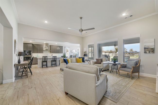 10020 Crestview Dr, House other with 2 bedrooms, 3 bathrooms and null parking in Denton TX | Image 7